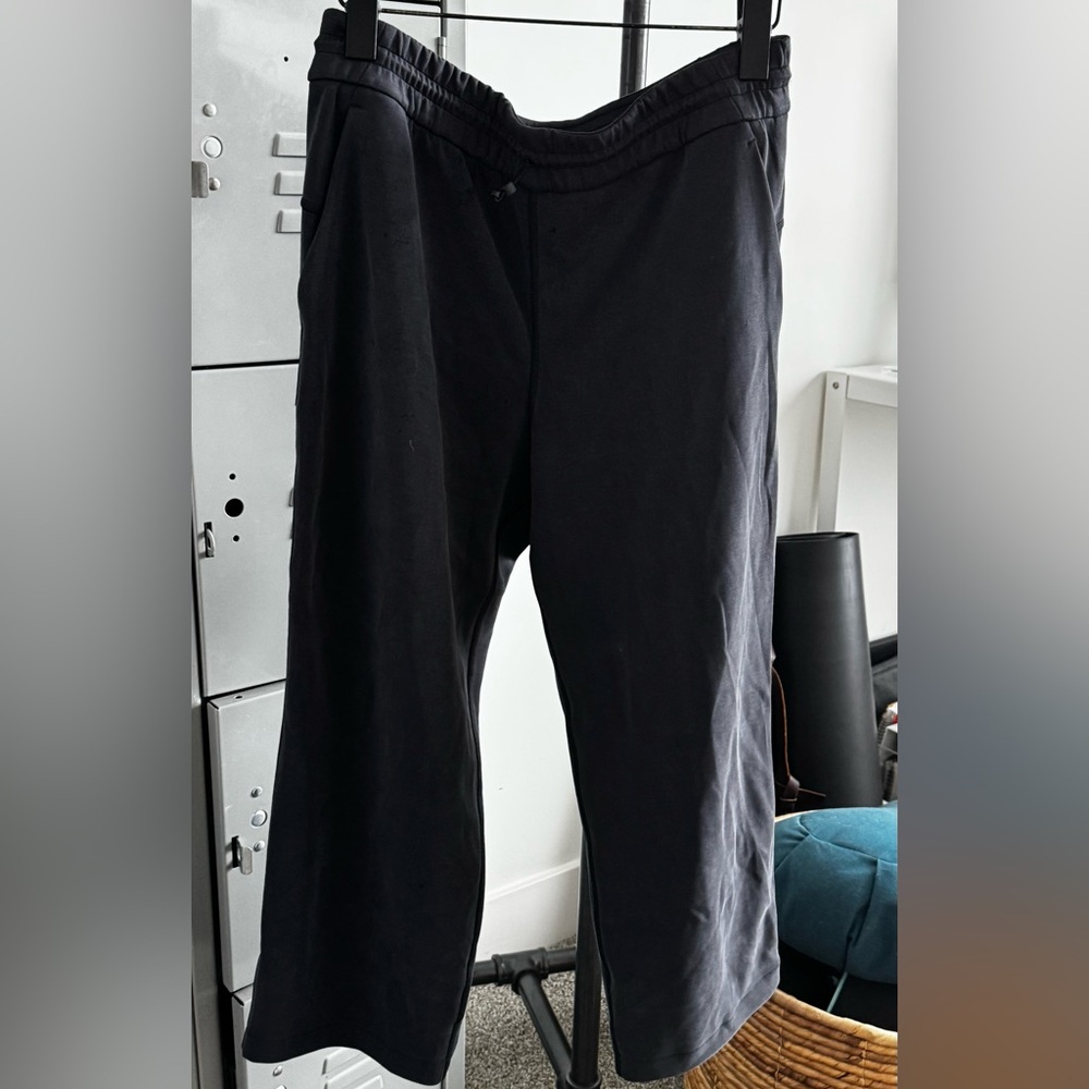 lululemon softstreme high-rise straight leg cropped pant